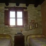 Hétvégi ház Casa De Alujan Tierrantona