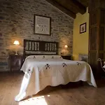 Casa De Alujan * Tierrantona