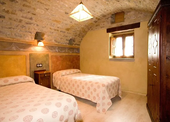 Country house Casa De Alujan *