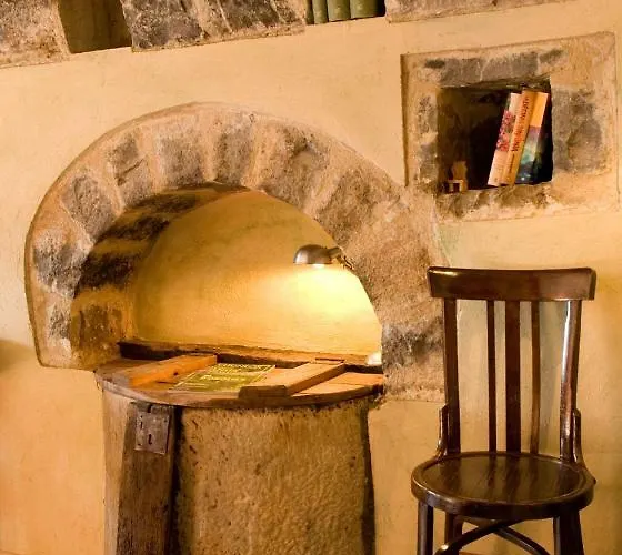 Casa De Alujan * Tierrantona